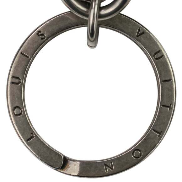 LOUIS VUITTON The Sirius Travel Monogram Bag Charm Key Ring M62717 Silver Col... - Picture 12 of 16